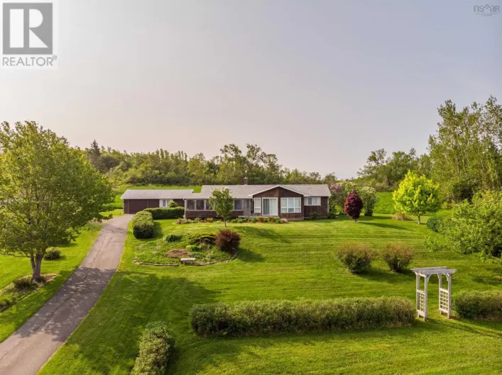 1952 SHORE ROAD, MERIGOMISH, N.S., Merigomish