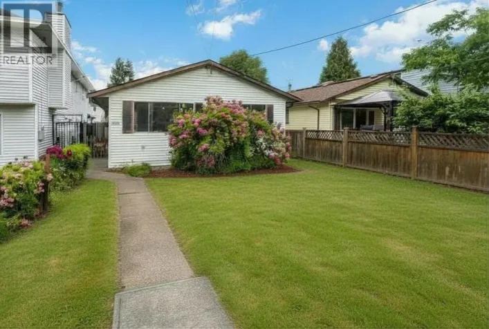 1955 COQUITLAM AVENUE, Port Coquitlam