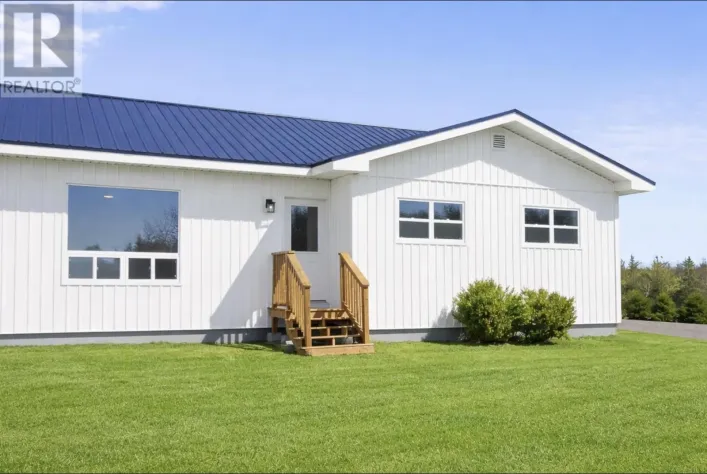 1956 Bear River Road, St Margaret