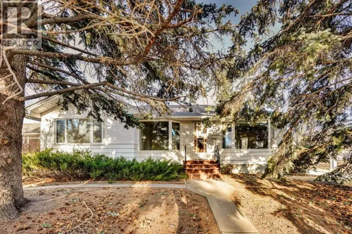 1956 Kelwood Drive SW, Calgary