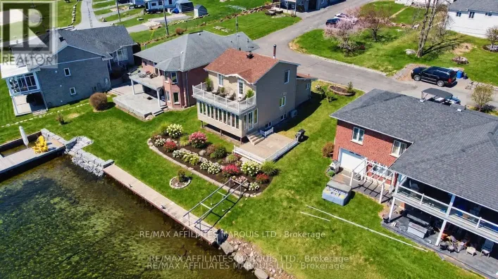 19564 COUNTY RD 2 ROAD, South Glengarry