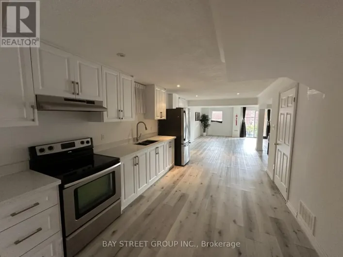 196 COLESBROOK ROAD, Richmond Hill