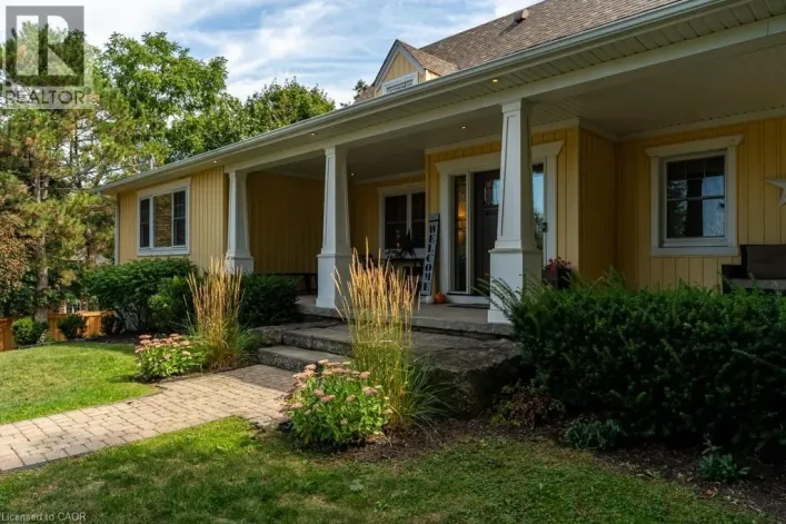 196 DUNDAS Street E, Waterdown