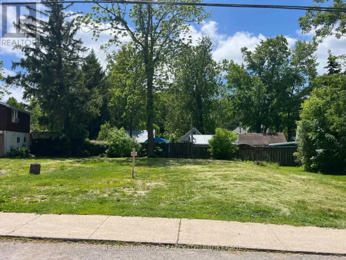 196 LINCOLN ROAD W, Fort Erie