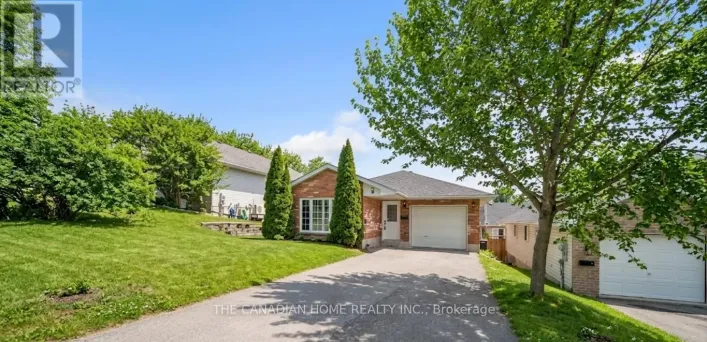 196 LINGHAM STREET, Belleville
