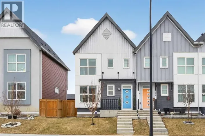 196 Livingston View NE, Calgary