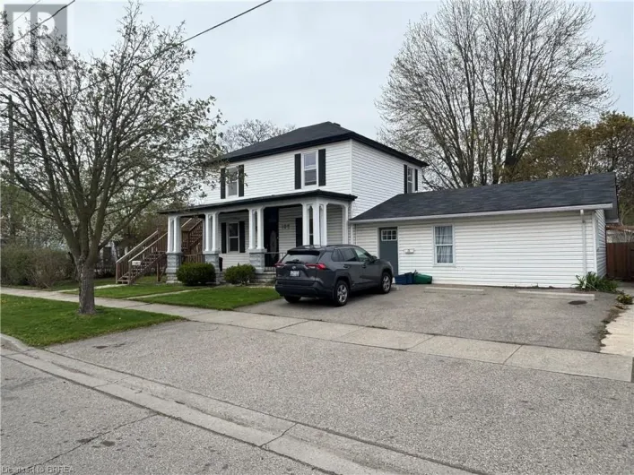 196 MARLBOROUGH Street, Brantford