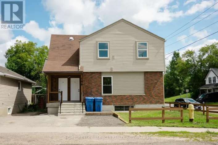 196 SECOND AVENUE E, North Bay