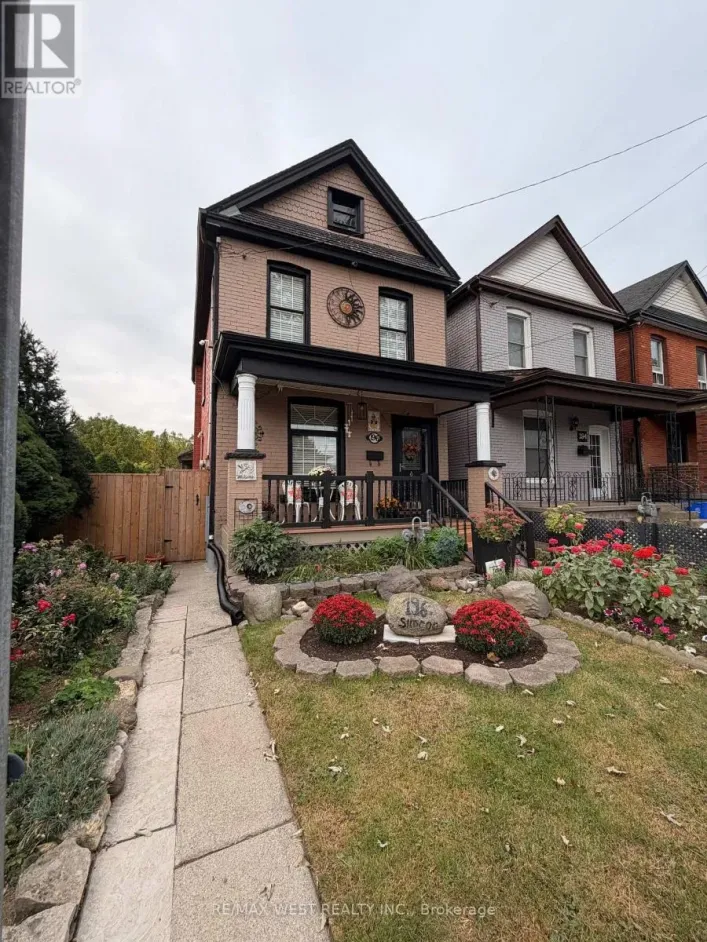 House for sale: 196 SIMCOE STREET E, Hamilton