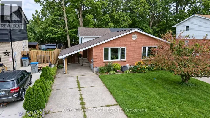 196 SOUTHFIELD DRIVE, Strathroy-Caradoc