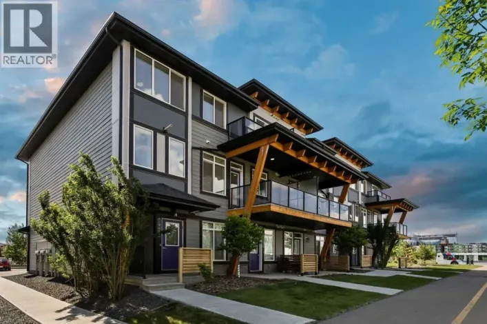 19617 45 Street SE, Calgary