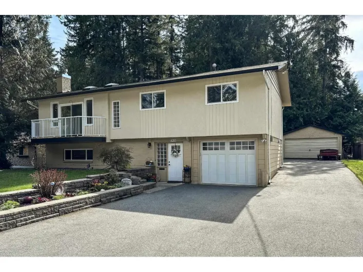 19618 41A AVENUE, Langley