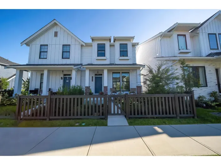 19628 75A AVENUE, Langley