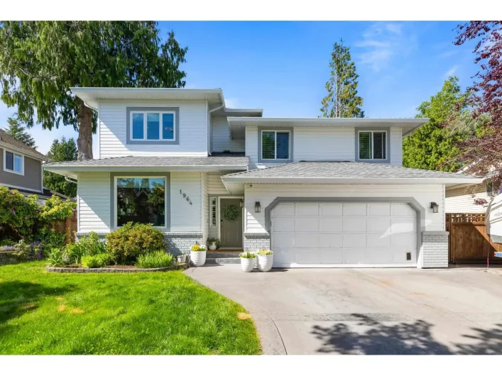 1964 158A STREET, Surrey