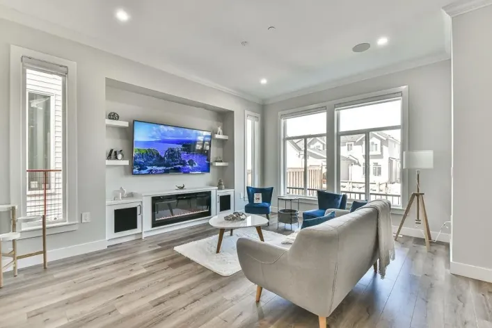 19642 74A AVENUE, Langley