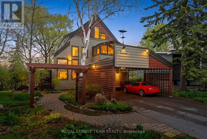 1965 BROMLEY ROAD, Ottawa