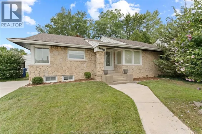 1965 OLIVE ROAD, Windsor