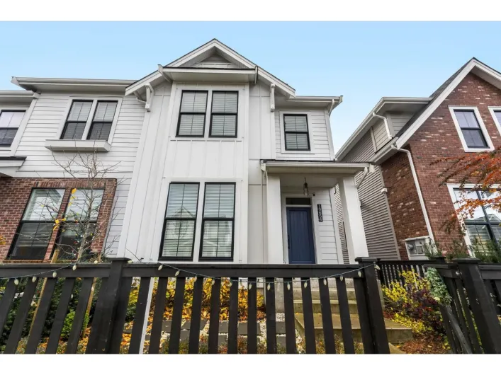 19656 75A AVENUE, Langley