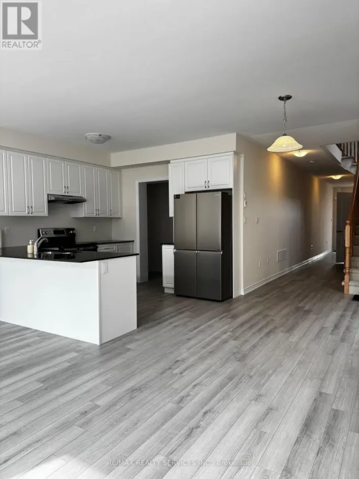 197 GEAR AVENUE, Erin