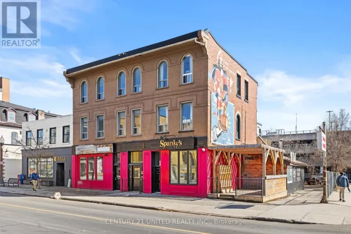 197 HUNTER STREET W, Peterborough