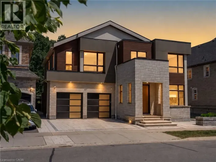 197 POLLY Drive, Oakville