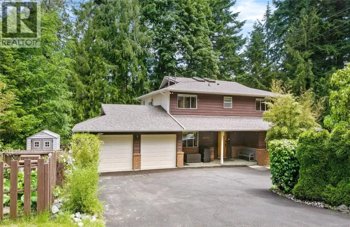 1970 Lands End Rd, North Saanich