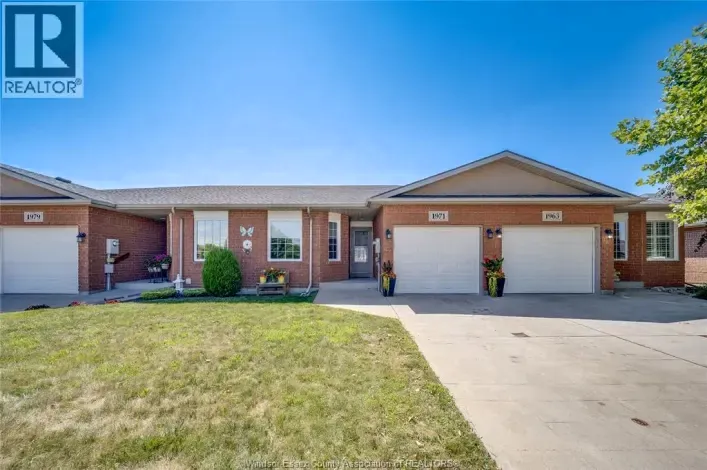 1971 LUXURY AVENUE, Windsor
