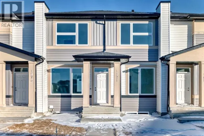 1971 McCaskill Drive, Crossfield
