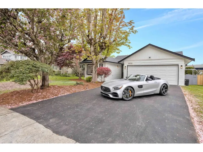 19725 50A AVENUE, Langley