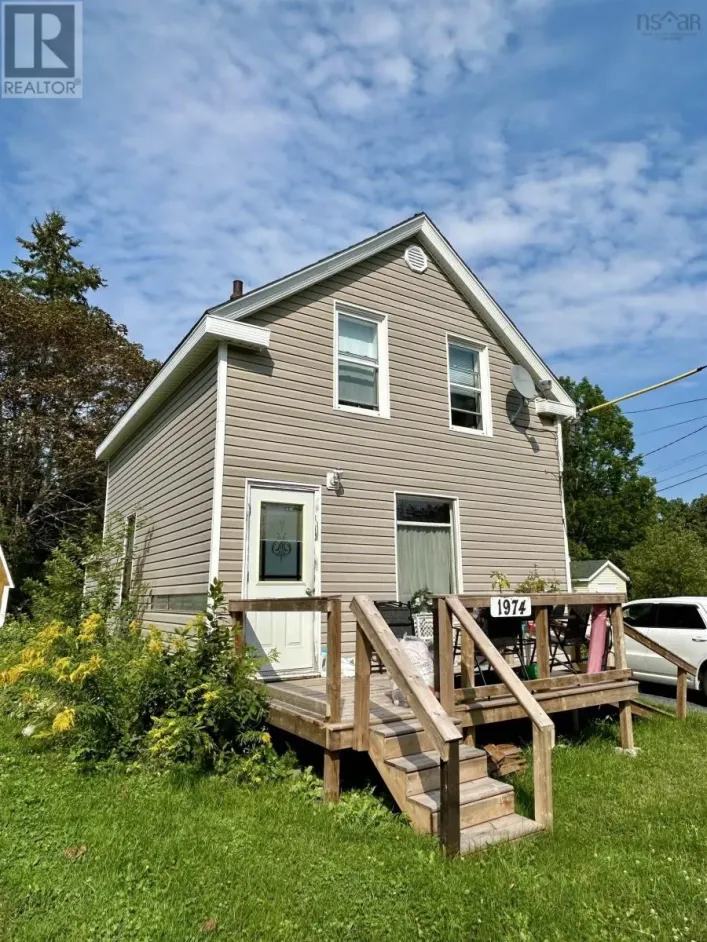 1974 College Street, Westville