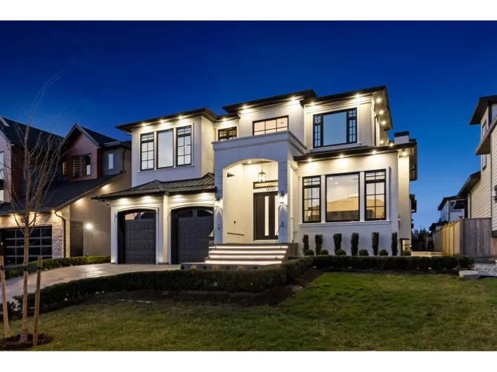 19759 33 AVENUE, Langley