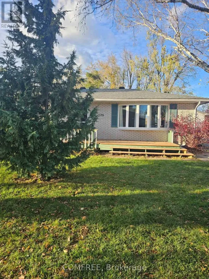 1978 VICTORIA STREET, Innisfil