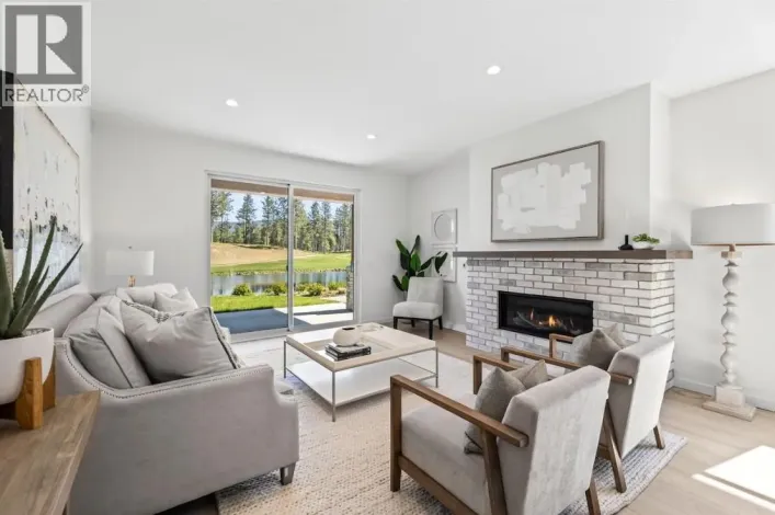 1979 Country Club Drive Unit# 7, Kelowna