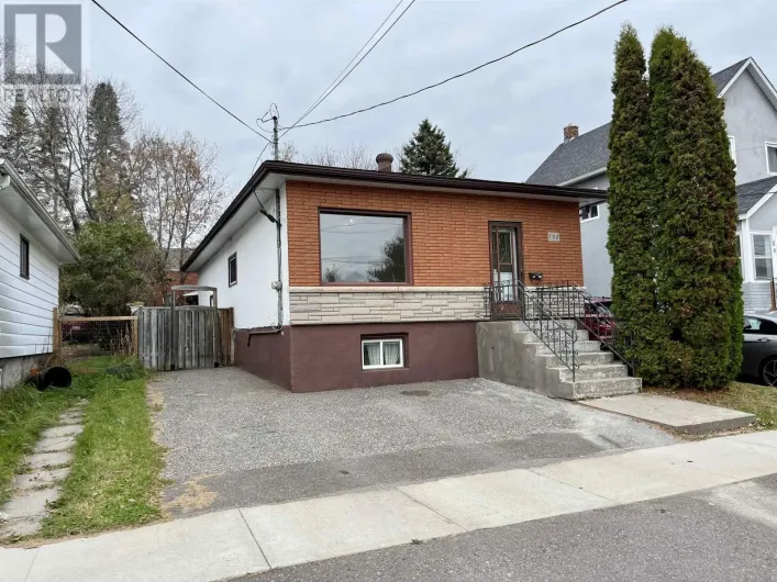 198 Banning Street, Thunder Bay