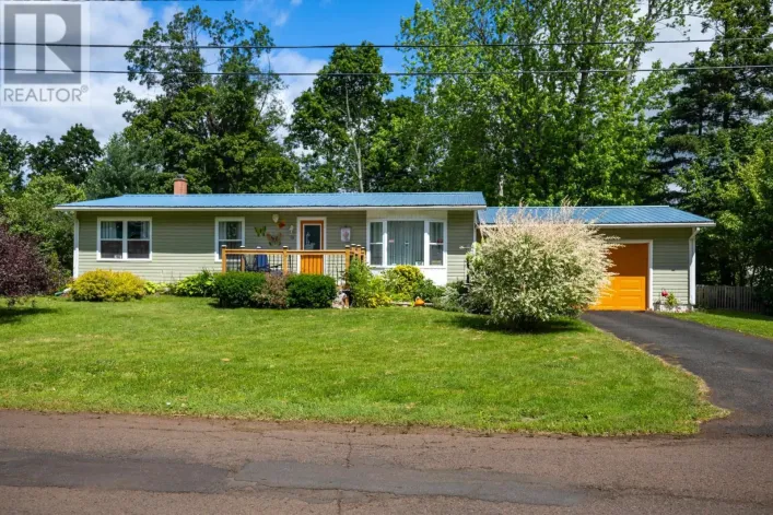 198 Down East Crescent, Montague