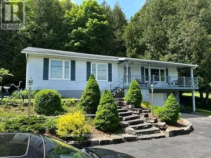 1981 HORSESHOE LAKE ROAD, Minden Hills