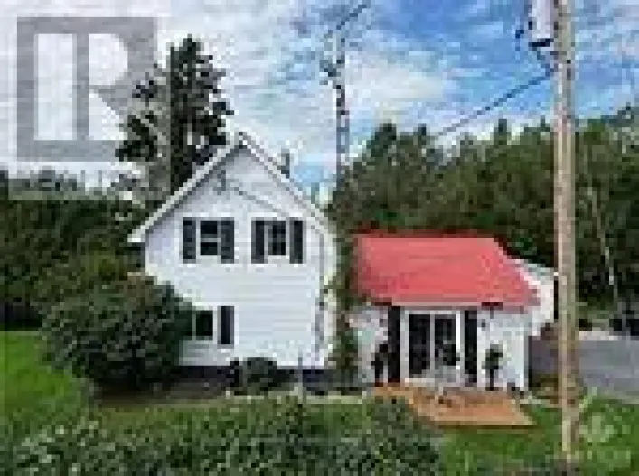 1981 STAGECOACH ROAD, Ottawa