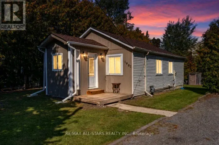 House for sale: 1982 METRO ROAD N, Georgina