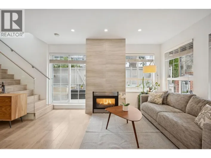 1985 DUNBAR STREET, Vancouver