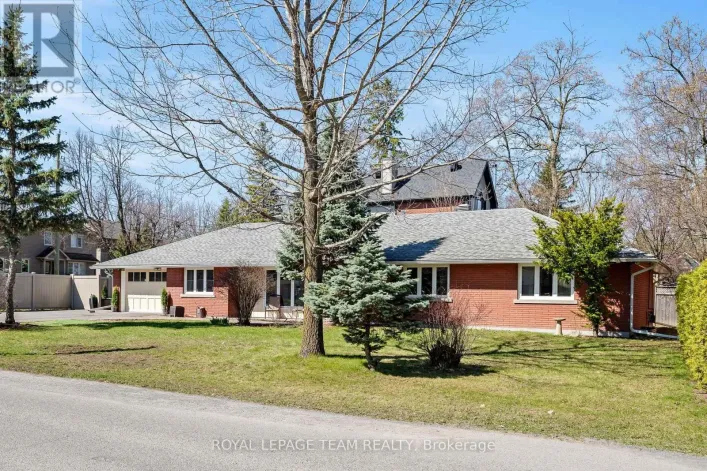 1986 FAIRBANKS AVENUE, Ottawa