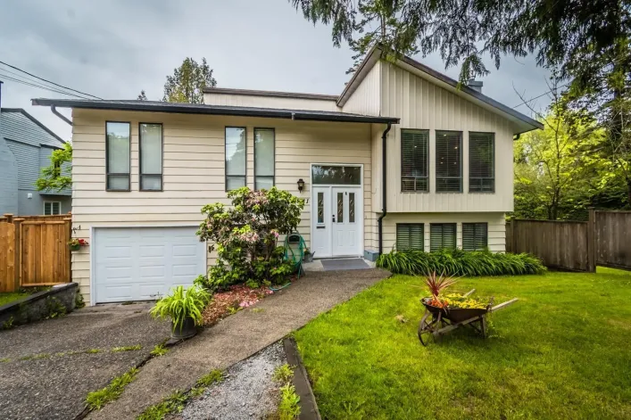 19881 48 AVENUE, Langley