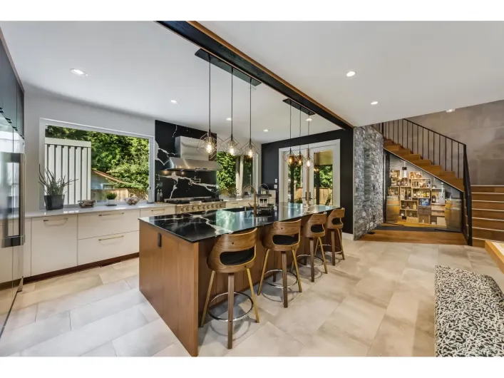 19889 42A AVENUE, Langley