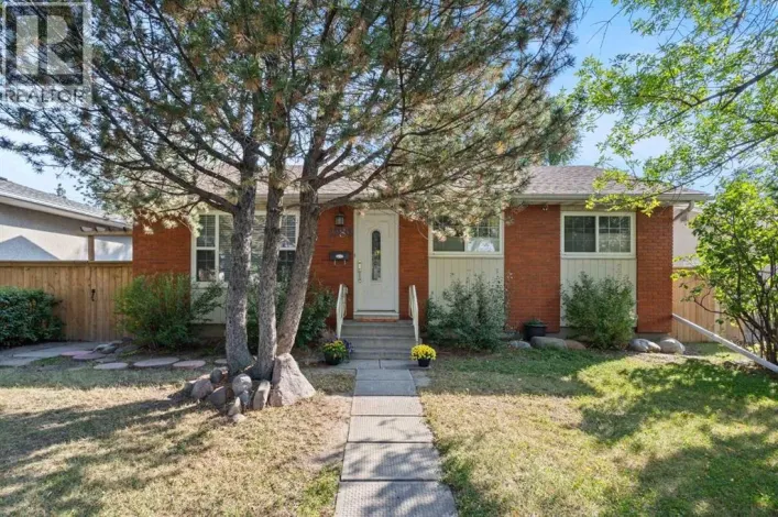 1989 Cottonwood Crescent SE, Calgary