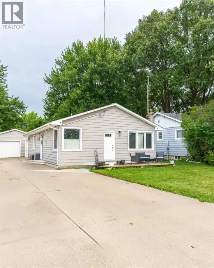 199 FANE STREET, St Clair