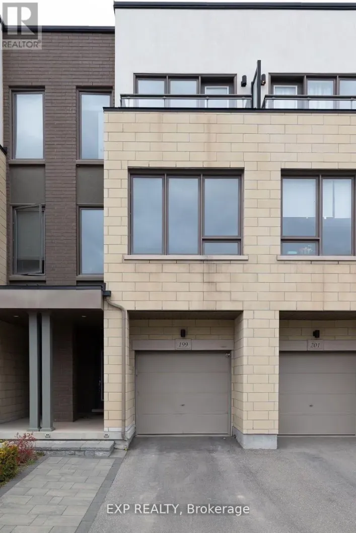 199 SABINA DRIVE, Oakville