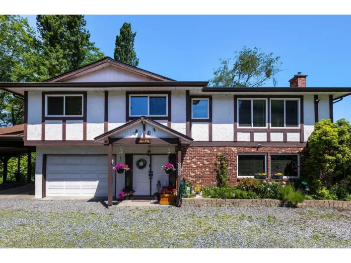 19949 51 AVENUE, Langley