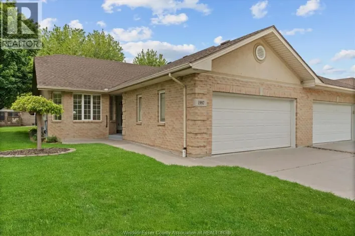 1997 Blue Heron DRIVE, Windsor