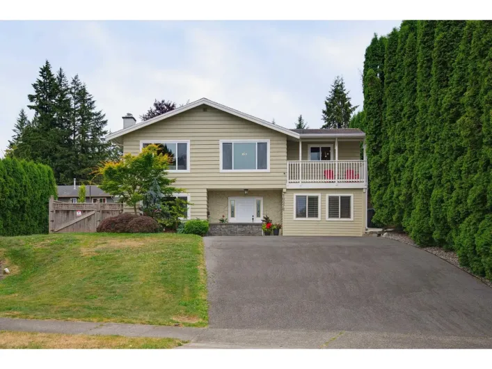 House for sale: 19978 50A AVENUE, Langley