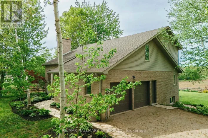1998 MORRISON ROAD, North Dumfries