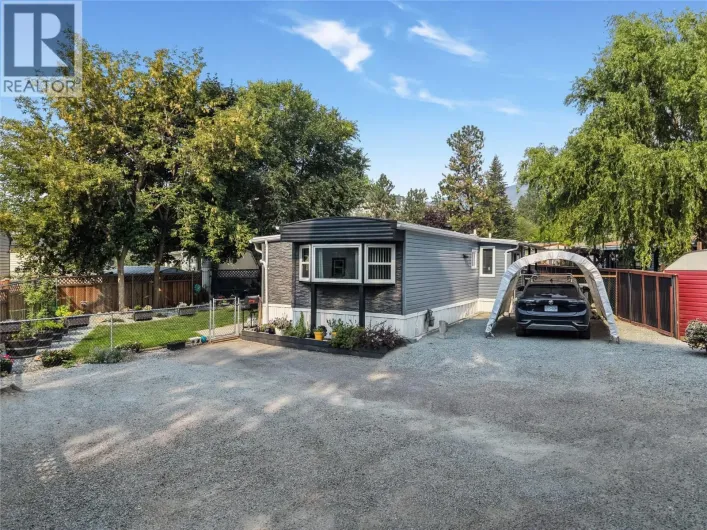 1999 97 Highway S Unit# 85, West Kelowna
